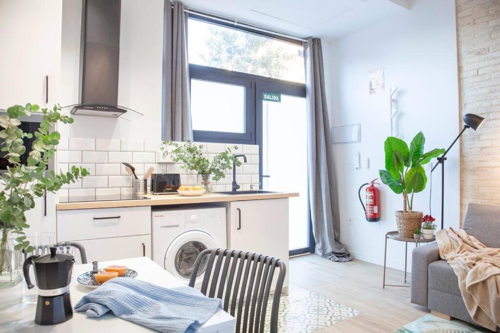 Al5 Seaside Bliss-Stylish Loft Steps From Malvarrosa Valencia Exterior foto